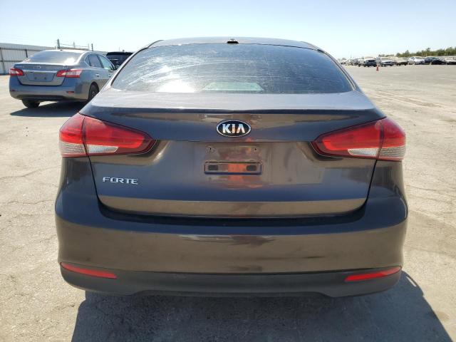 Photo 6 from auction – 2018 KIA FORTE LX with VIN 3KPFK4A77JE166984