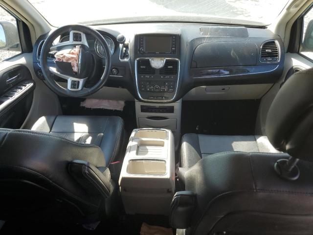 Photo 8 from auction – 2016 CHRYSLER TOWN & COU with VIN 2C4RC1CG6GR239730