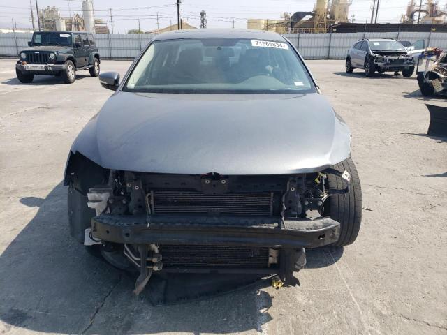 Photo 5 from auction – 2017 VOLKSWAGEN JETTA SE with VIN 3VWDB7AJ6HM220745
