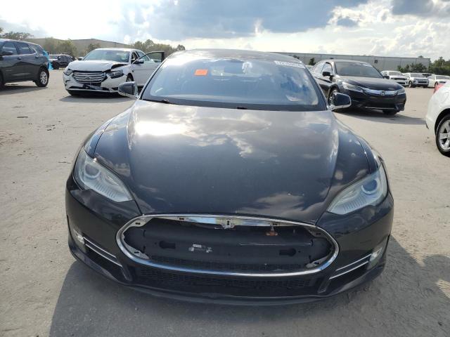 Photo 5 from auction – 2013 TESLA MODEL S with VIN 5YJSA1AG3DFP08290