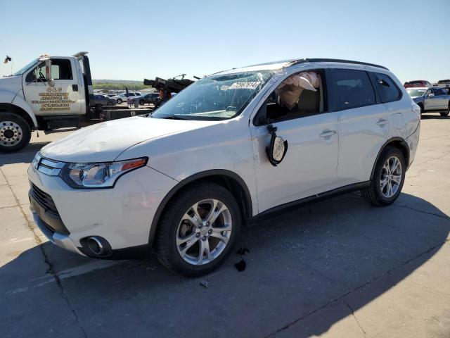MITSUBISHI OUTLANDER 2015 with VIN JA4AD3A31FZ001644 - Photo from auction