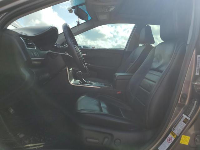 Photo 7 from auction – 2016 TOYOTA CAMRY LE with VIN 4T1BF1FK4GU582852