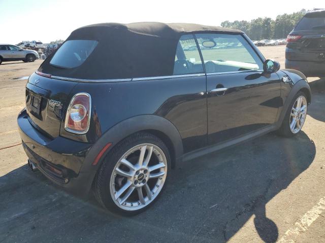 Photo 3 from auction – 2011 MINI COOPER S with VIN WMWZP3C58BTX83417