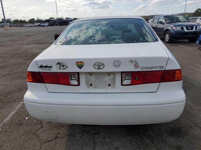 Photo 6 from auction – 2001 TOYOTA CAMRY CE with VIN 4T1BG22K71U804459