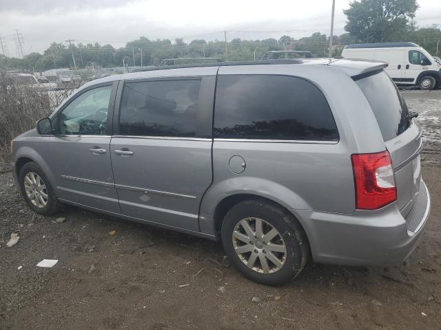 Photo 2 from auction – 2013 CHRYSLER TOWN & COU with VIN 2C4RC1BG2DR684625