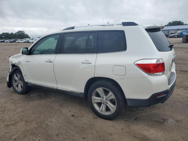 Photo 2 from auction – 2013 TOYOTA HIGHLANDER with VIN 5TDDK3EH1DS185268