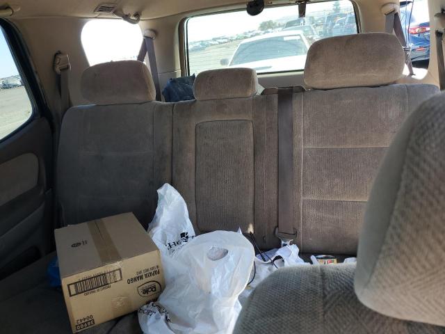 Фото 10 с аукциона – 2002 TOYOTA SEQUOIA sr с VIN 5TDZT34A82S070753