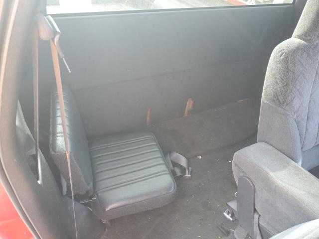Photo 10 from auction – 2000 GMC SONOMA with VIN 1GTCS19W1Y8114591