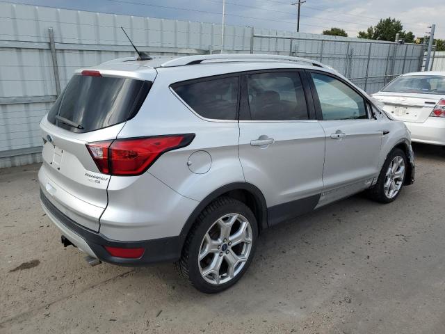 Photo 3 from auction – 2019 FORD ESCAPE TIT with VIN 1FMCU9J99KUC29593