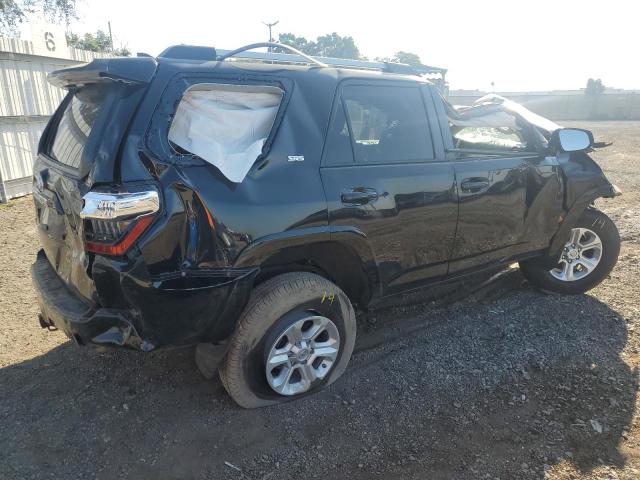 Photo 3 from auction – 2021 TOYOTA 4RUNNER SR with VIN JTEMU5JR3M5895939