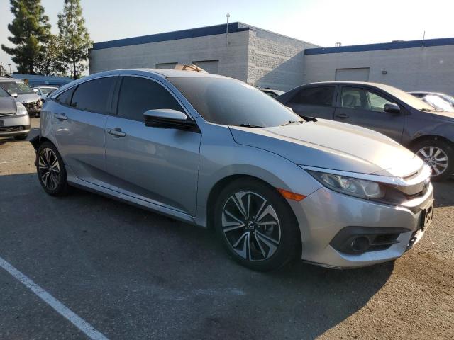 Photo 4 from auction – 2017 HONDA CIVIC EX with VIN 2HGFC1F37HH640899