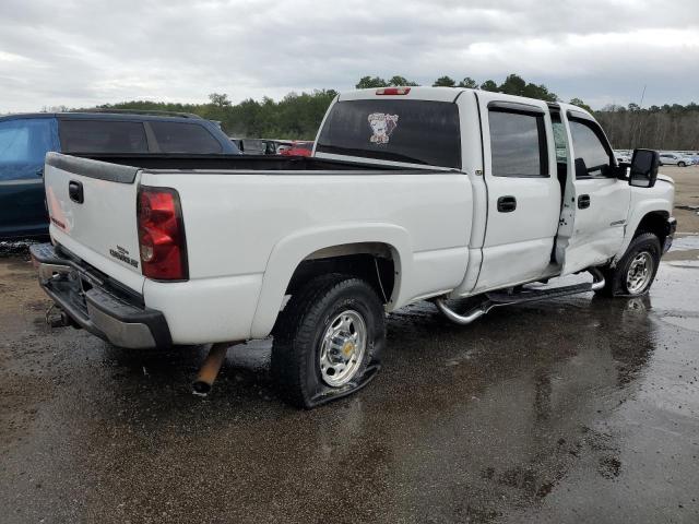 Photo 3 from auction – 2005 CHEVROLET SILVERADO with VIN 1GCHC23UX5F862201
