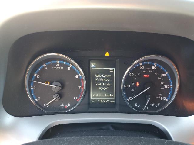 Photo 9 from auction – 2016 TOYOTA RAV4 XLE with VIN 2T3RFREVXGW466099