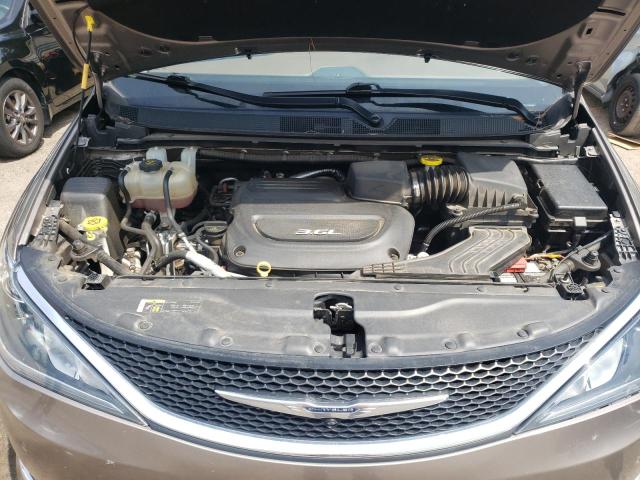Photo 12 from auction – 2018 CHRYSLER PACIFICA L with VIN 2C4RC1GG0JR107922