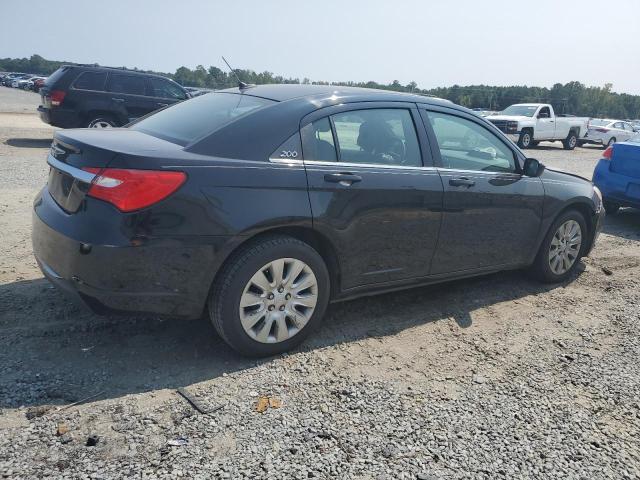 Photo 3 from auction – 2014 CHRYSLER 200 LX with VIN 1C3CCBAB7EN122563