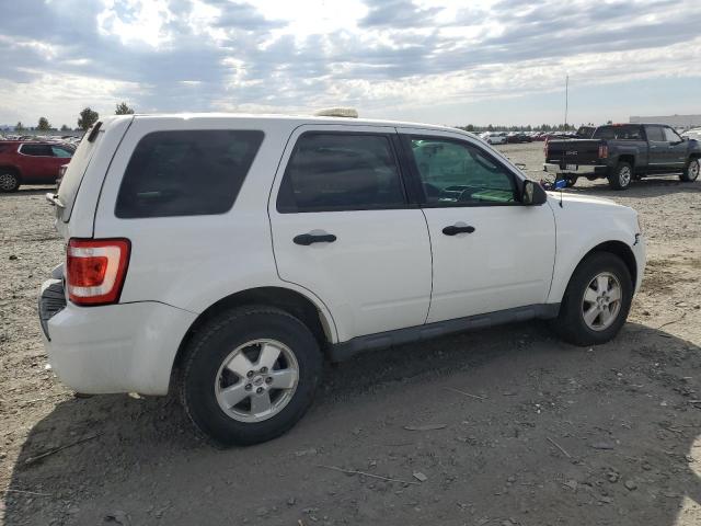 Photo 3 from auction – 2012 FORD ESCAPE XLS with VIN 1FMCU9C74CKA10095