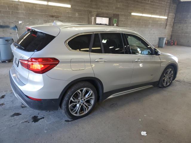 Photo 3 from auction – 2017 BMW X1 XDRIVE2 with VIN WBXHT3C35H5F87012