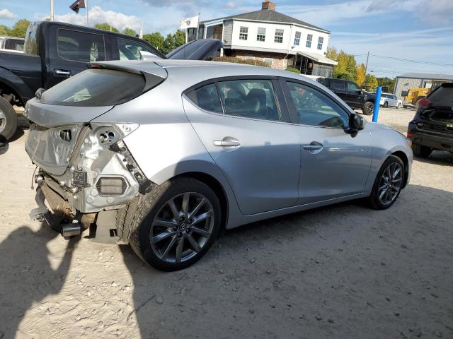 Photo 3 from auction – 2018 MAZDA 3 TOURING with VIN 3MZBN1L32JM172497