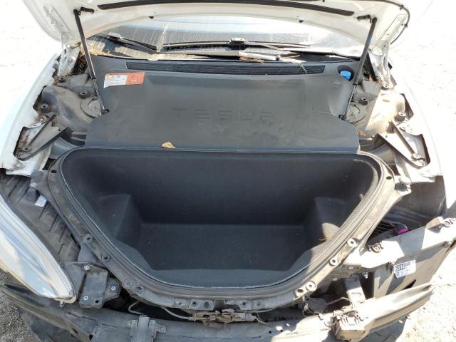 Photo 11 from auction – 2016 TESLA MODEL S with VIN 5YJSA1E25GF155967