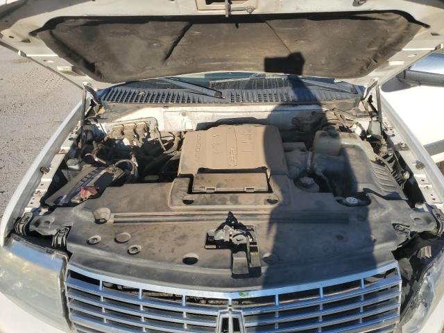 Photo 12 from auction – 2010 LINCOLN NAVIGATOR with VIN 5LMJJ3J58AEJ05590