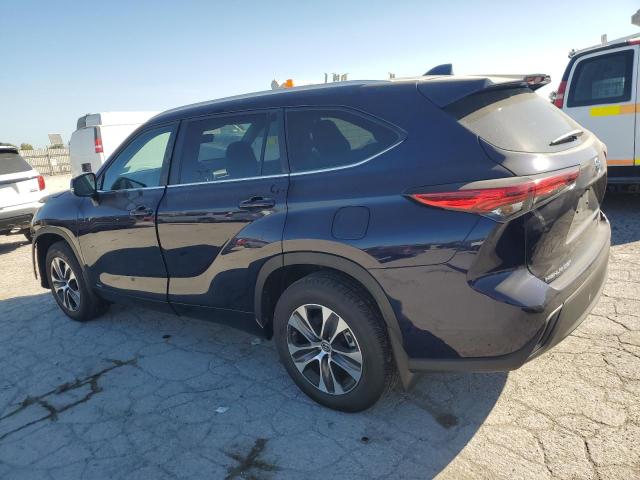 Photo 2 from auction – 2023 TOYOTA HIGHLANDER with VIN 5TDKBRCH5PS117296