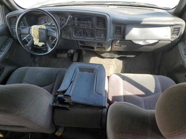 Photo 8 from auction – 2003 CHEVROLET SILVERADO with VIN 2GCEK19T131112477