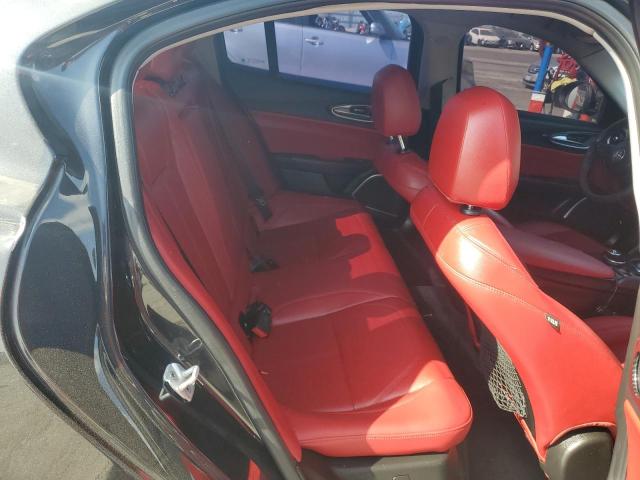 Photo 10 from auction – 2018 ALFA ROMEO GIULIA with VIN ZARFAEBNXJ7576187