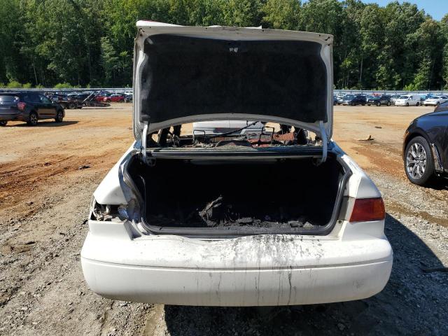 Photo 6 from auction – 2000 TOYOTA CAMRY CE with VIN 4T1BG22K2YU971242