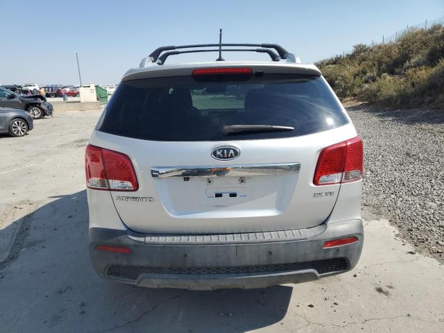 Photo 6 from auction – 2013 KIA SORENTO EX with VIN 5XYKUDA20DG411340