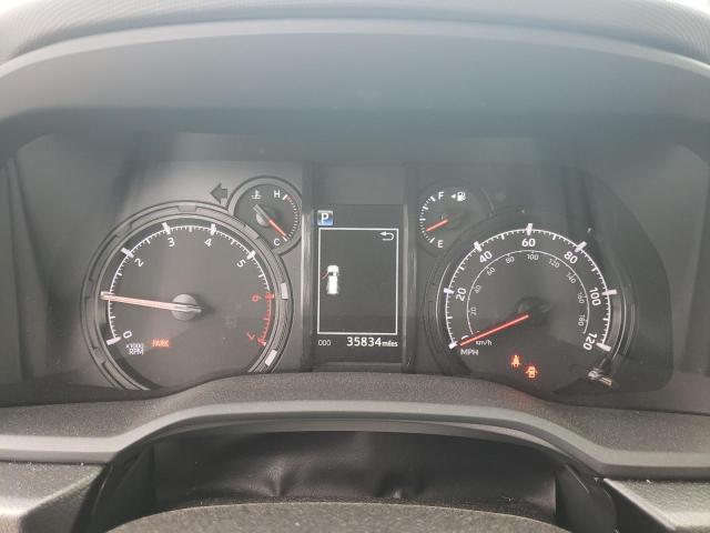 Photo 9 from auction – 2022 TOYOTA 4RUNNER SR with VIN JTEFU5JR5N5267973