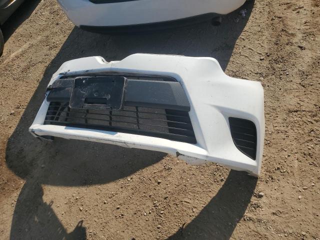 Photo 12 from auction – 2014 TOYOTA COROLLA L with VIN 5YFBURHE7EP031406