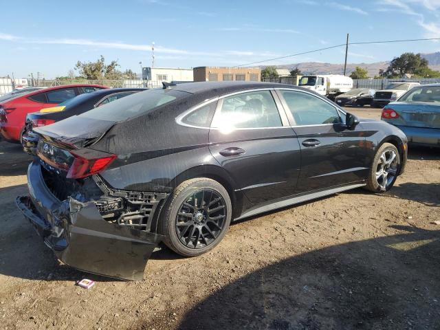 Photo 3 from auction – 2020 HYUNDAI SONATA SE with VIN 5NPEG4JA2LH044251