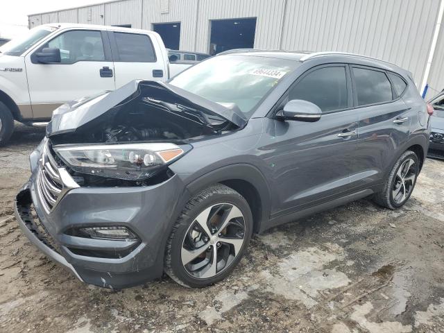 HYUNDAI TUCSON LIM 2016 with VIN KM8J33A21GU151862 - Photo from auction