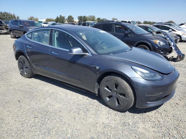Photo 4 from auction – 2018 TESLA MODEL 3 with VIN 5YJ3E1EA5JF039806