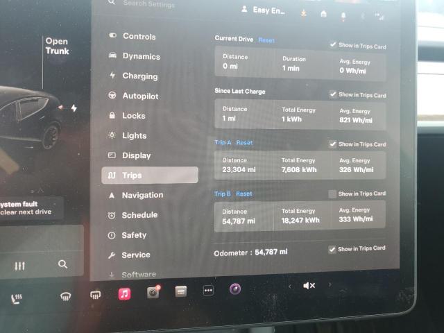Photo 9 from auction – 2021 TESLA MODEL Y with VIN 5YJYGDEE7MF092550