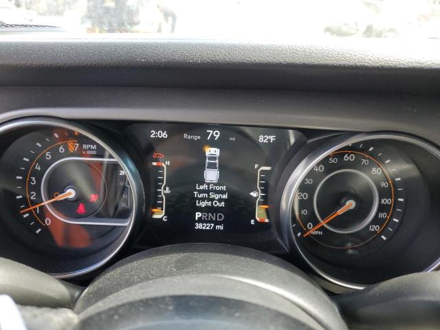 Photo 9 from auction – 2020 JEEP GLADIATOR with VIN 1C6HJTAG6LL174260