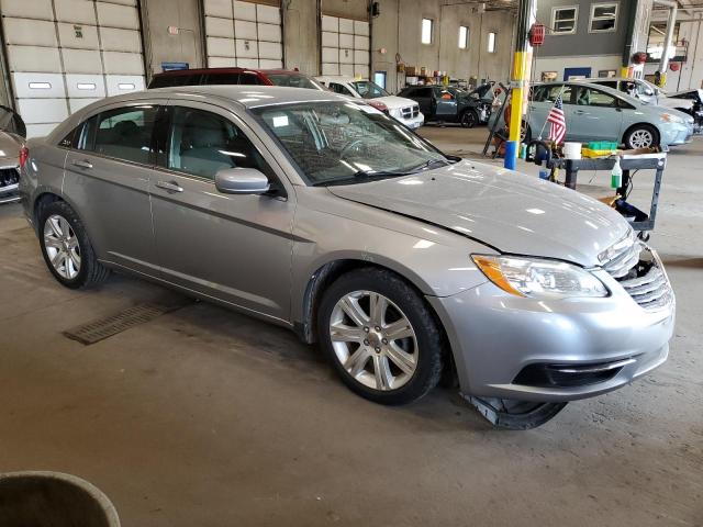 Photo 4 from auction – 2013 CHRYSLER 200 LX with VIN 1C3CCBAB8DN685636