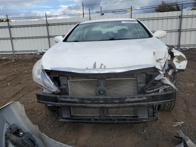 Photo 5 from auction – 2011 HYUNDAI SONATA SE with VIN 5NPEC4AC3BH072619