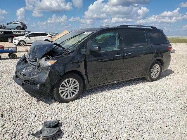 TOYOTA SIENNA XLE 2015 with VIN 5TDYK3DC7FS615685 - Photo from auction