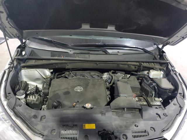 Photo 12 from auction – 2019 TOYOTA HIGHLANDER with VIN 5TDBZRFH6KS978616