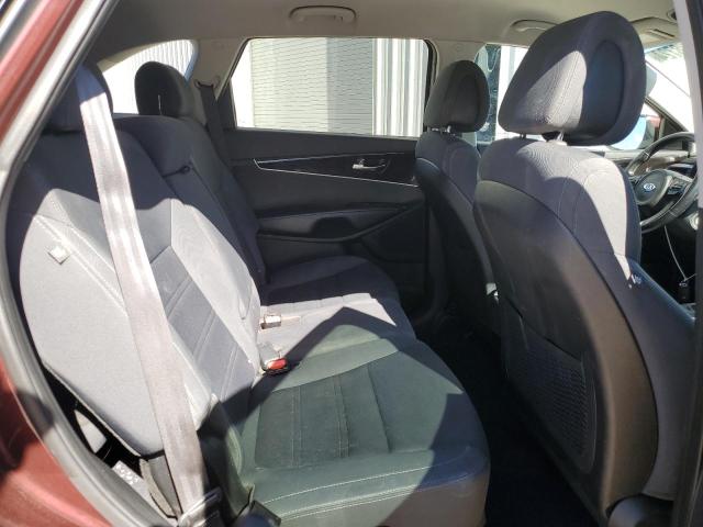 Photo 11 from auction – 2016 KIA SORENTO LX with VIN 5XYPGDA52GG178170