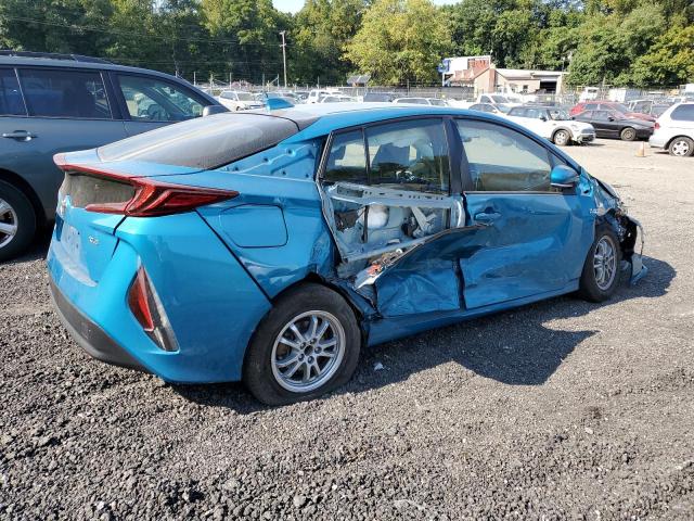 Photo 3 from auction – 2022 TOYOTA PRIUS PRIM with VIN JTDKAMFP2N3229013