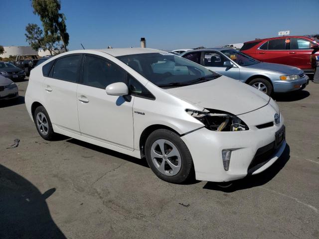 Photo 4 from auction – 2015 TOYOTA PRIUS with VIN JTDKN3DU2F0398913