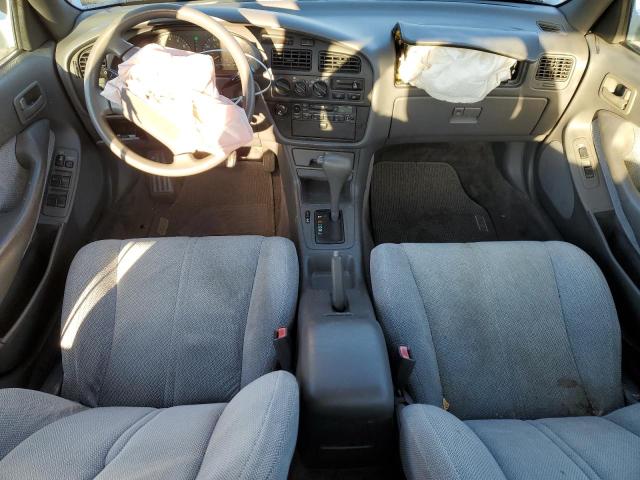Photo 8 from auction – 1994 TOYOTA CAMRY LE with VIN 4T1SK12E3RU853365