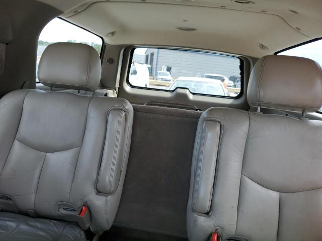 Photo 10 from auction – 2004 GMC YUKON XL C with VIN 3GKEC16Z64G102403