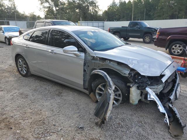 Photo 4 from auction – 2017 FORD FUSION SE with VIN 3FA6P0HD4HR309470