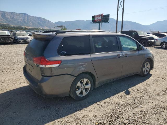 Photo 3 from auction – 2011 TOYOTA SIENNA LE with VIN 5TDKK3DC6BS128168