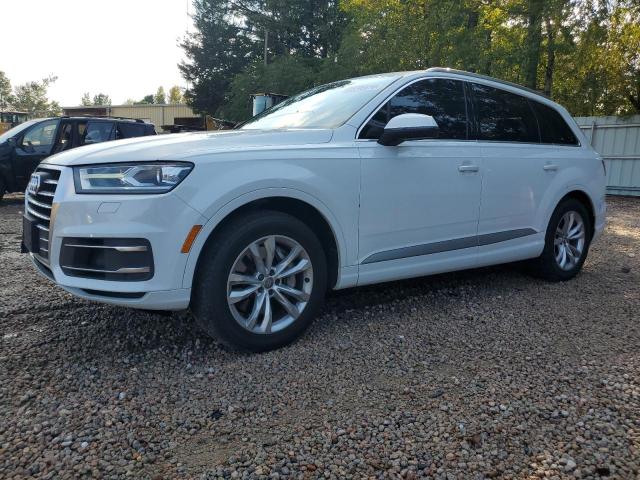 AUDI Q7 PREMIUM 2017 with VIN WA1AAAF75HD033182 - Photo from auction