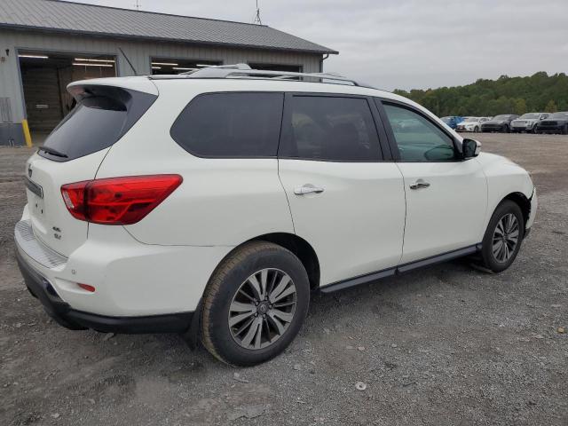 Photo 3 from auction – 2017 NISSAN PATHFINDER with VIN 5N1DR2MM3HC678697