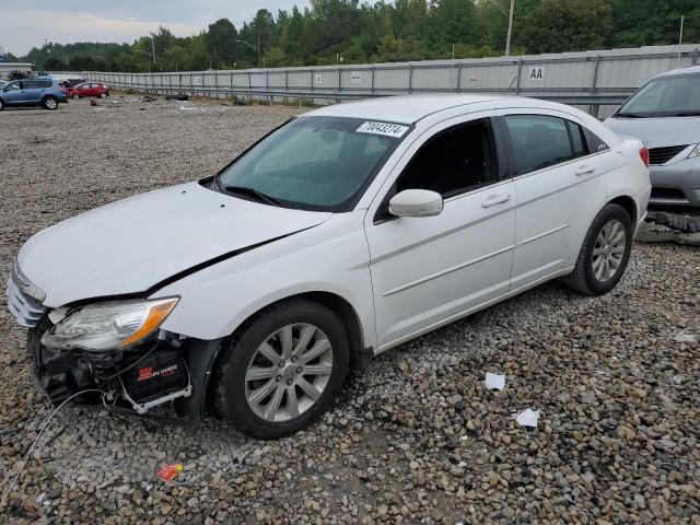 CHRYSLER 200 TOURIN 2013 with VIN 1C3CCBBG4DN731988 - Photo from auction